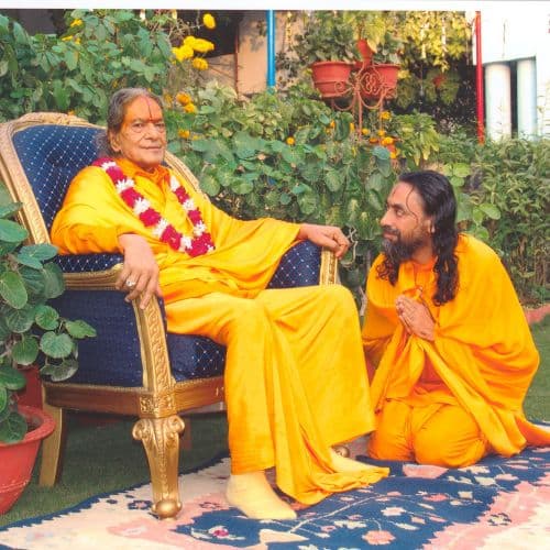 Swami Mukundananda